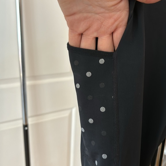 Nike leggings with reflective polka dots - Picture 2 of 3